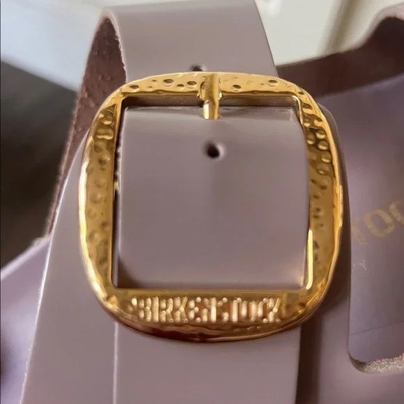 BIRKENSTOCK BIG BUCKLE Hammered Arizona Sandals! - Picture 6 of 9